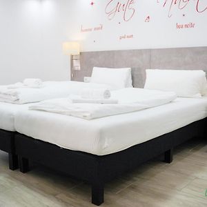 Economy Zimmer mit zwei Einzelbetten